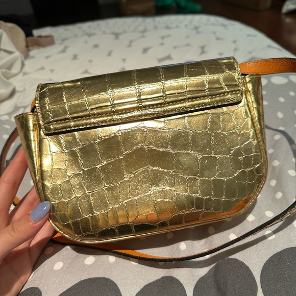 MARC JACOBS GOLD CROCODILE CROSSBODY BAG - Picture 9 of 12